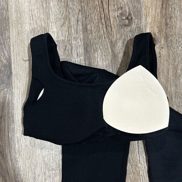 Black Sleeveless Women’s Ribbed Shape Wear Size Small - Picture 6 of 7